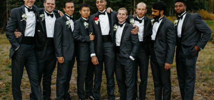 How to find the perfect groom outfit for a wedding